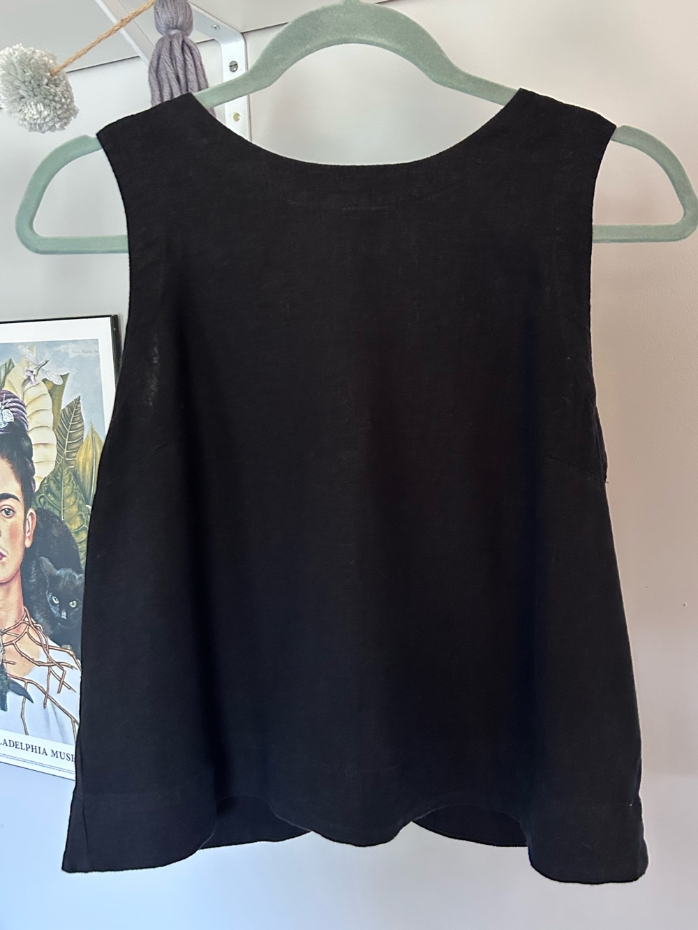 LOFT Classic Black Sleeveless Women's Top